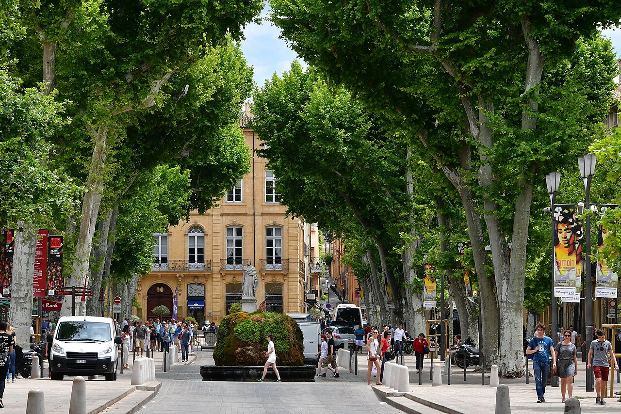 Cours Mirabeau in Aix-en-Provence